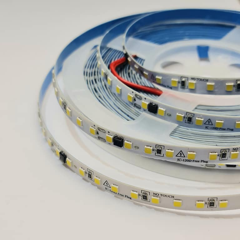 ال ای دی نواری 220 ولت تک لاین